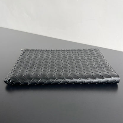 Bottega Veneta Intreccio Half-Zip Clutch Bag 607479