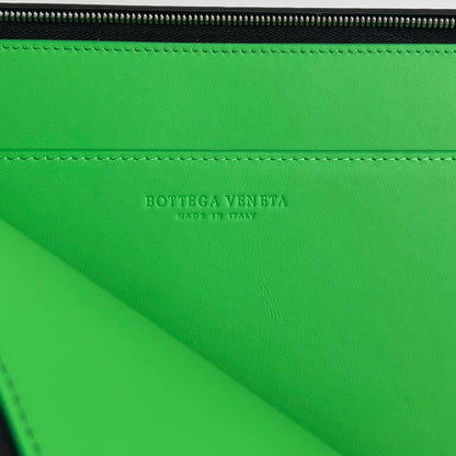 Bottega Veneta Intreccio Half-Zip Clutch Bag 607479