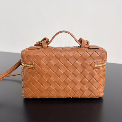 Bottega Veneta Intrecciato Vanity Case