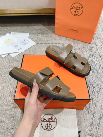 Hermès Chypre Leather Slides – 2023SS