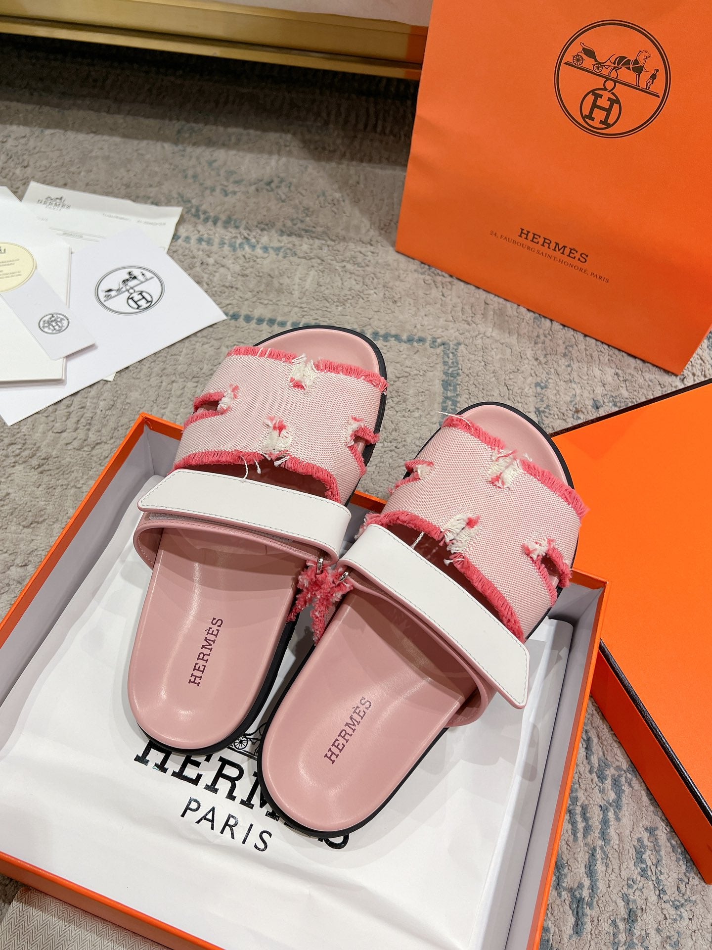 Hermès Chypre Leather Slides – 2023SS
