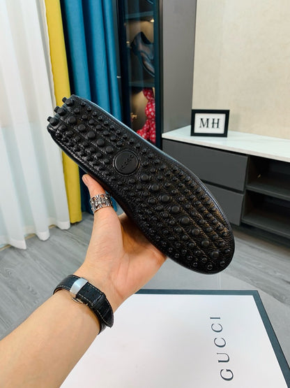 Gucci Men's Embossed Leather Driving Shoes