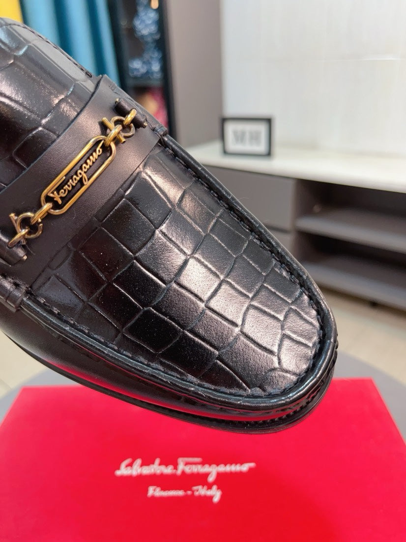 Ferragamo Men's Slip-On Business Leather Shoes