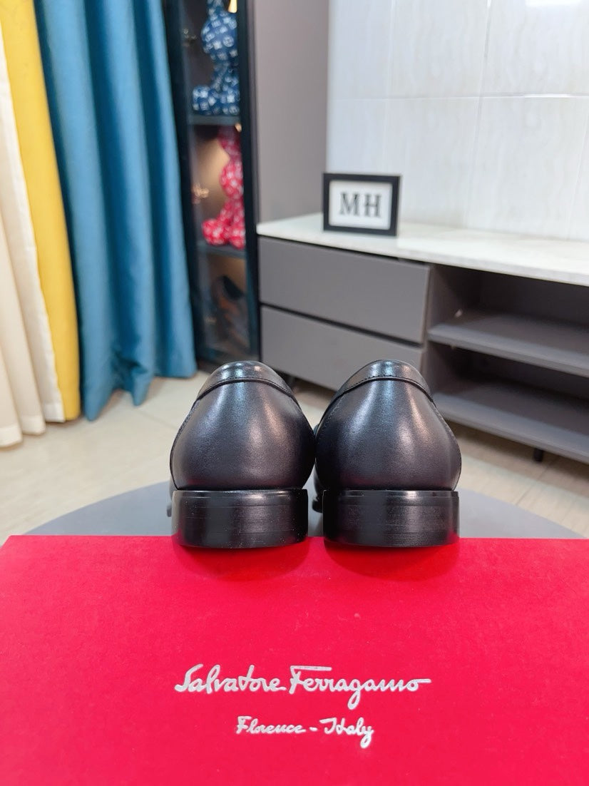 Ferragamo Men's Slip-On Business Leather Shoes