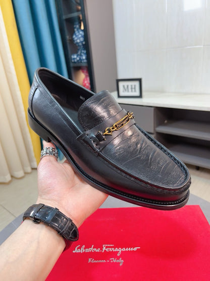 Ferragamo Men's Slip-On Business Leather Shoes