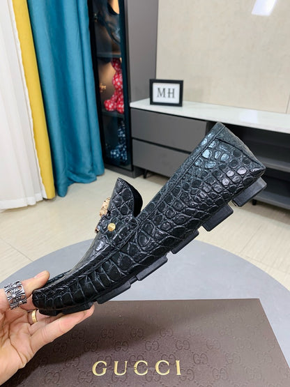 Gucci Men's Embossed Leather Driving Shoes