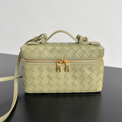Bottega Veneta Intrecciato Vanity Case