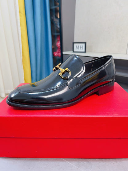Ferragamo Men's Suede Business Loafers