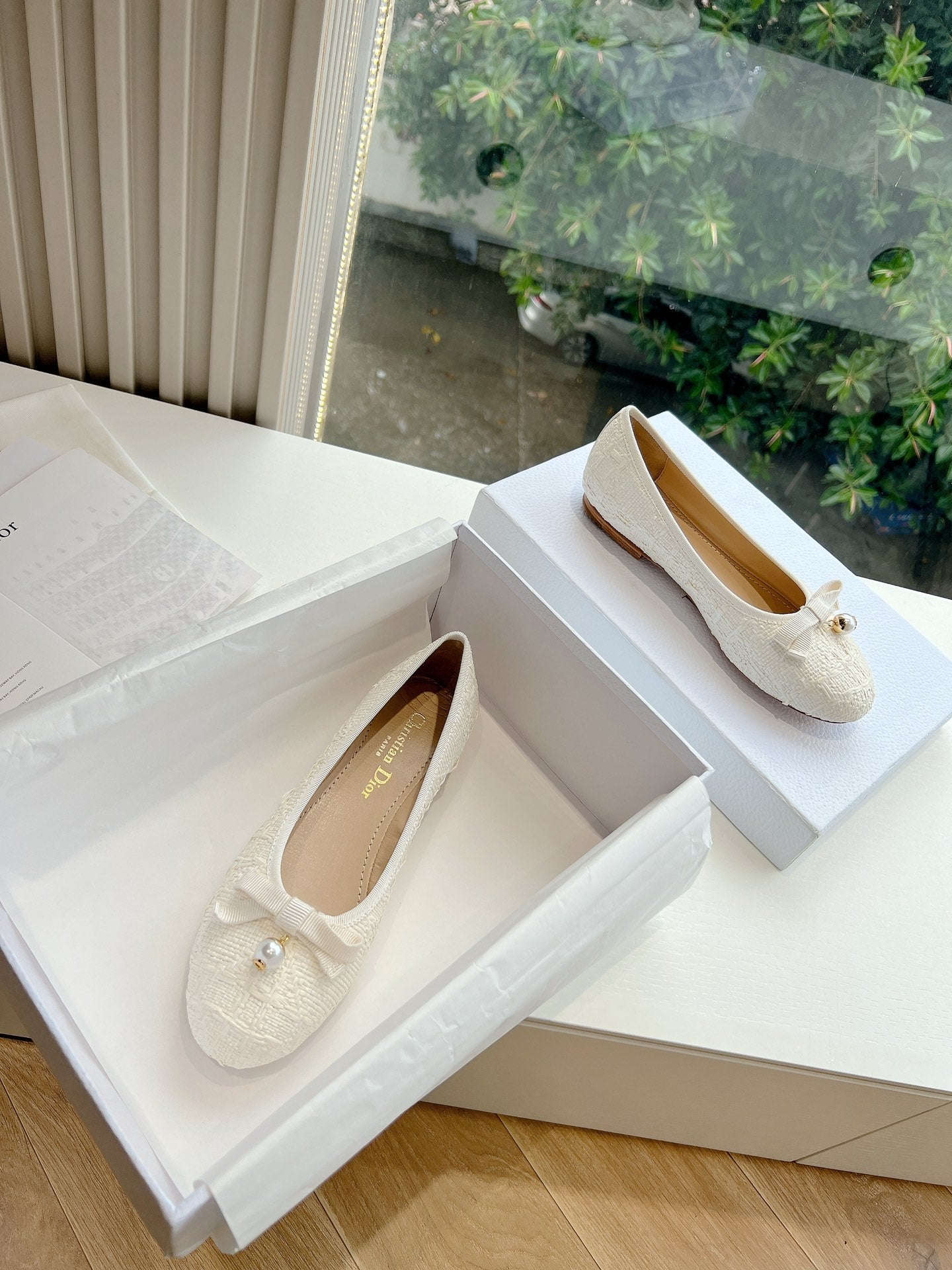 Dior Embroidered Leather Loafers – 2024 Spring Collection