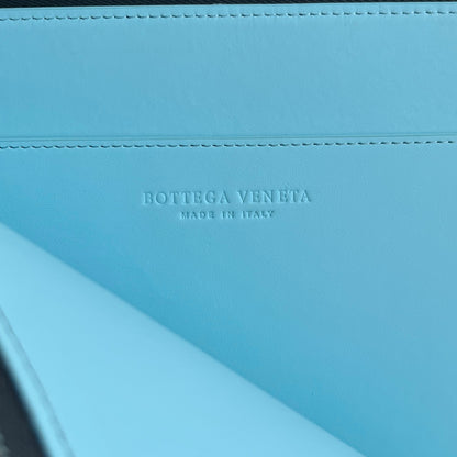 Bottega Veneta Intreccio Half-Zip Clutch Bag 607479