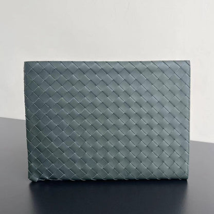 Bottega Veneta Intreccio Half-Zip Clutch Bag 607479