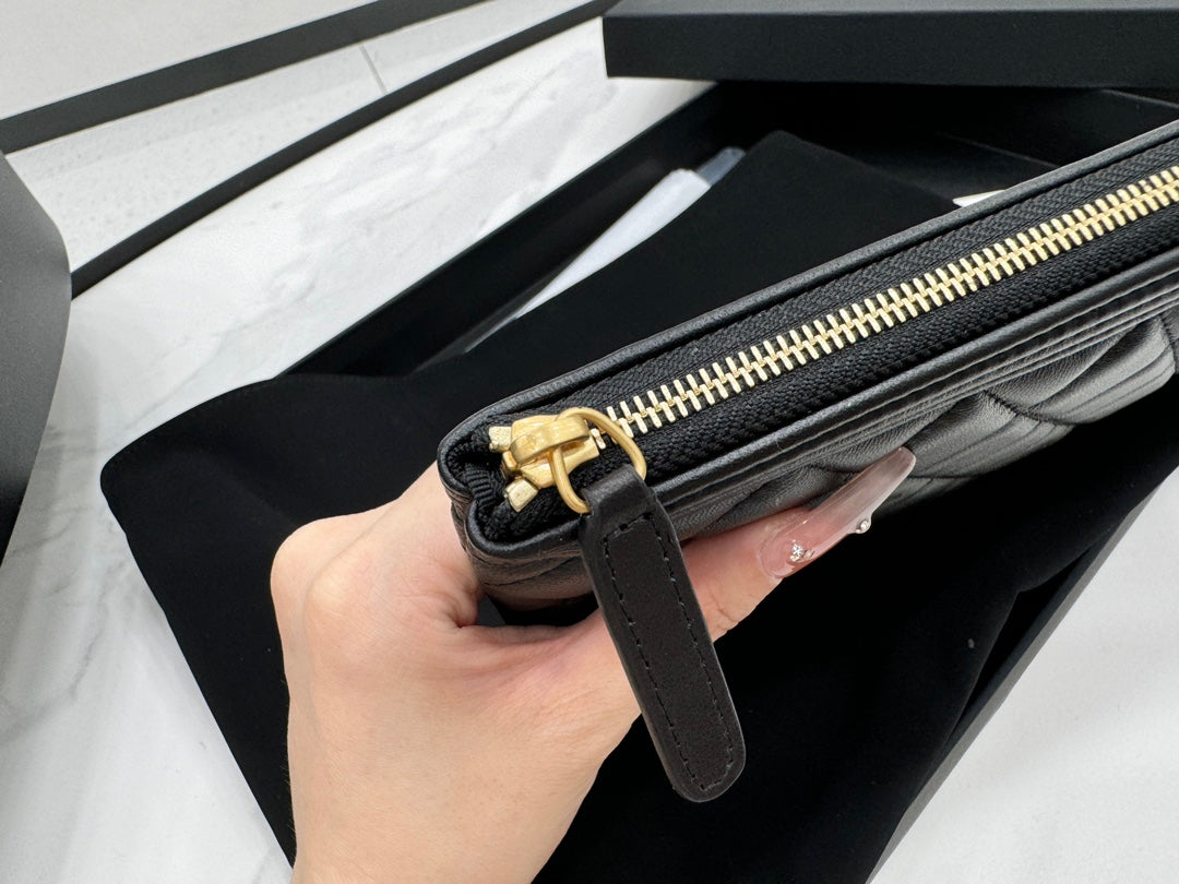 Chanel Classic Boy Clutch Bag