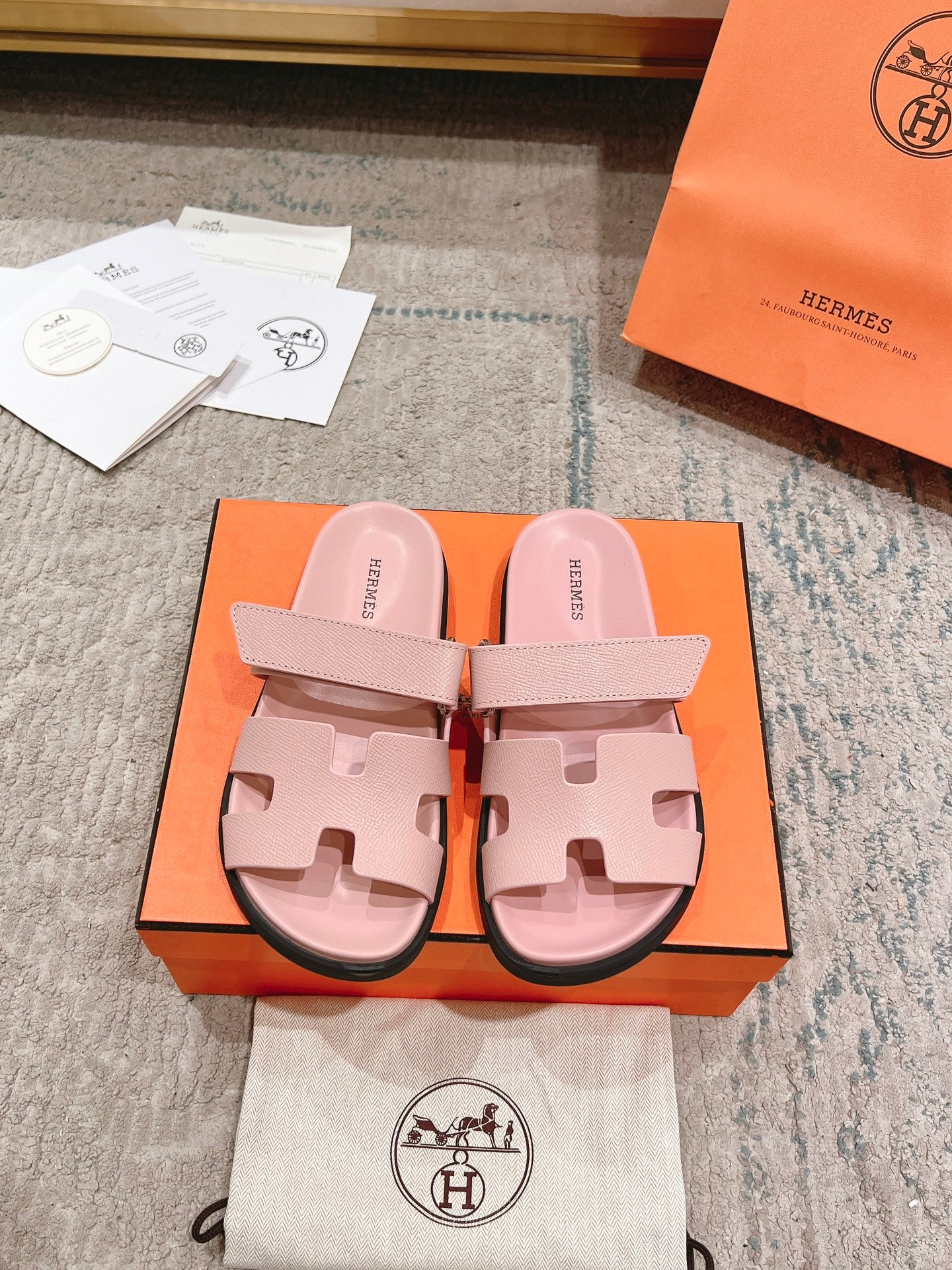 Hermès Chypre Leather Unisex Slides – 2023SS