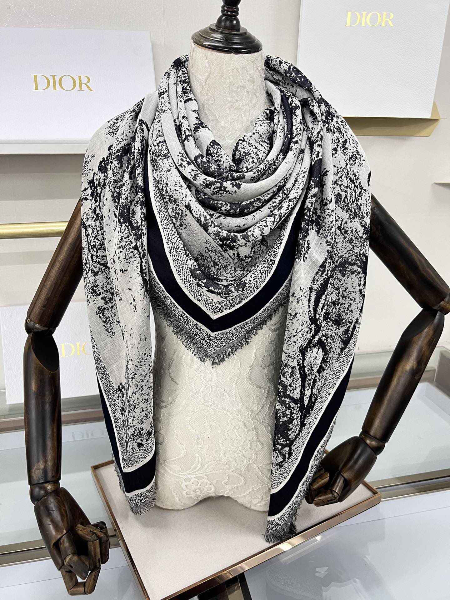 Dior Limited Edition Grey Shawl