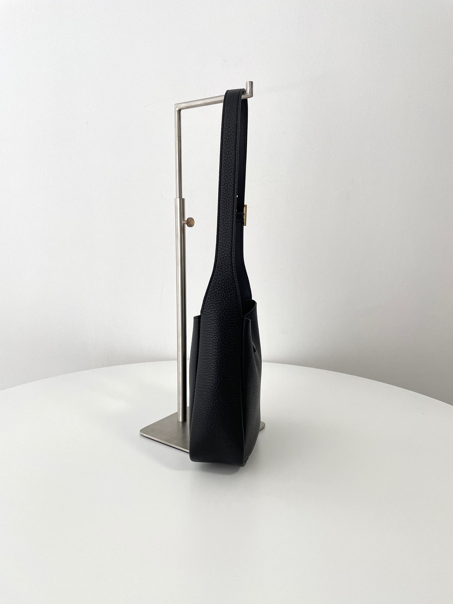 Saint Laurent LE 5 À 7 Soft Hobo Mini – 2024 Collection