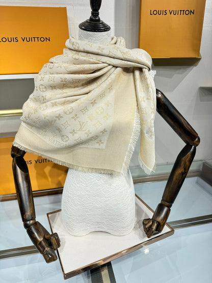 Louis Vuitton Classic Monogram Shawl – 2024 New Color