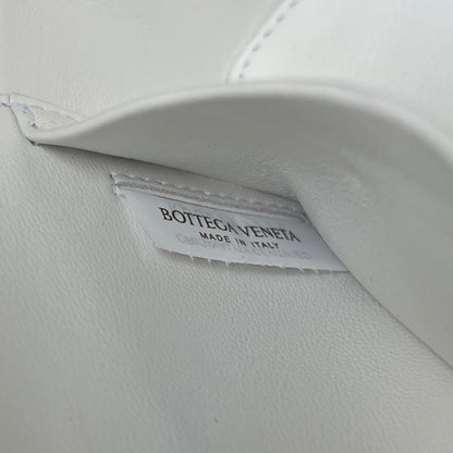 Bottega Veneta Intrecciato Vanity Case