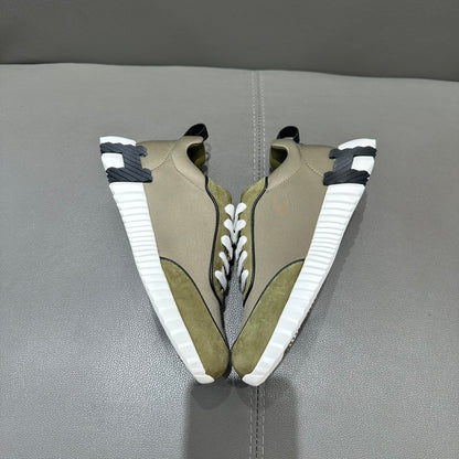 Hermès Bouncing Sneakers