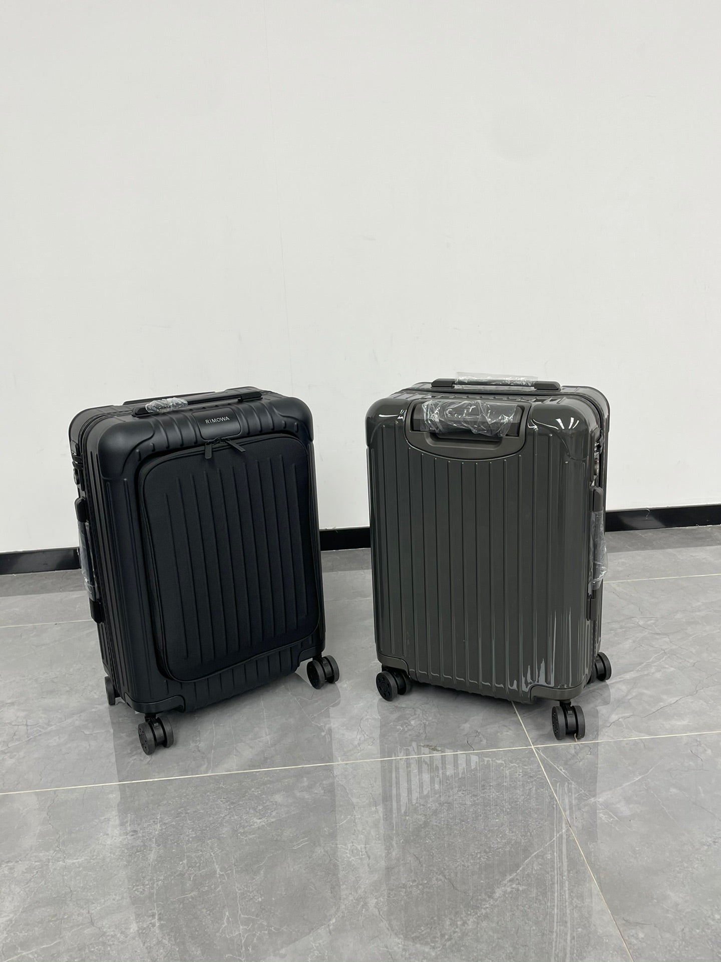 RIMOWA Essential Sleeve Carry-On with Laptop Pocket