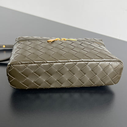 Bottega Veneta Intrecciato Vanity Case