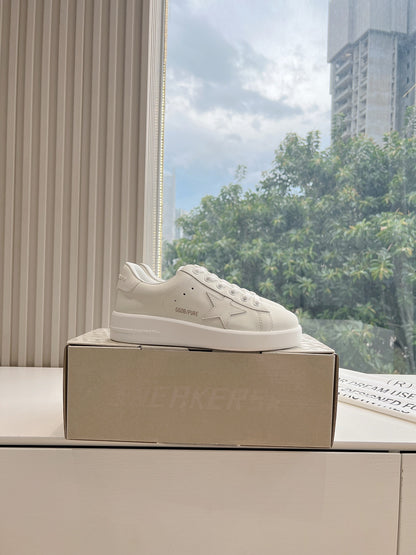 Golden Goose Space Distressed Sneakers – 2024 Collection