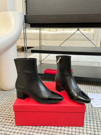 Ferragamo Pointed Toe Chunky Heel Ankle Boots – Autumn/Winter Collection