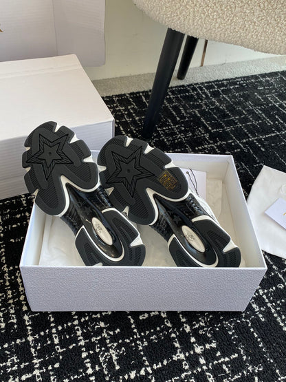 Dior Chrono Futuristic Sneakers – 24SS