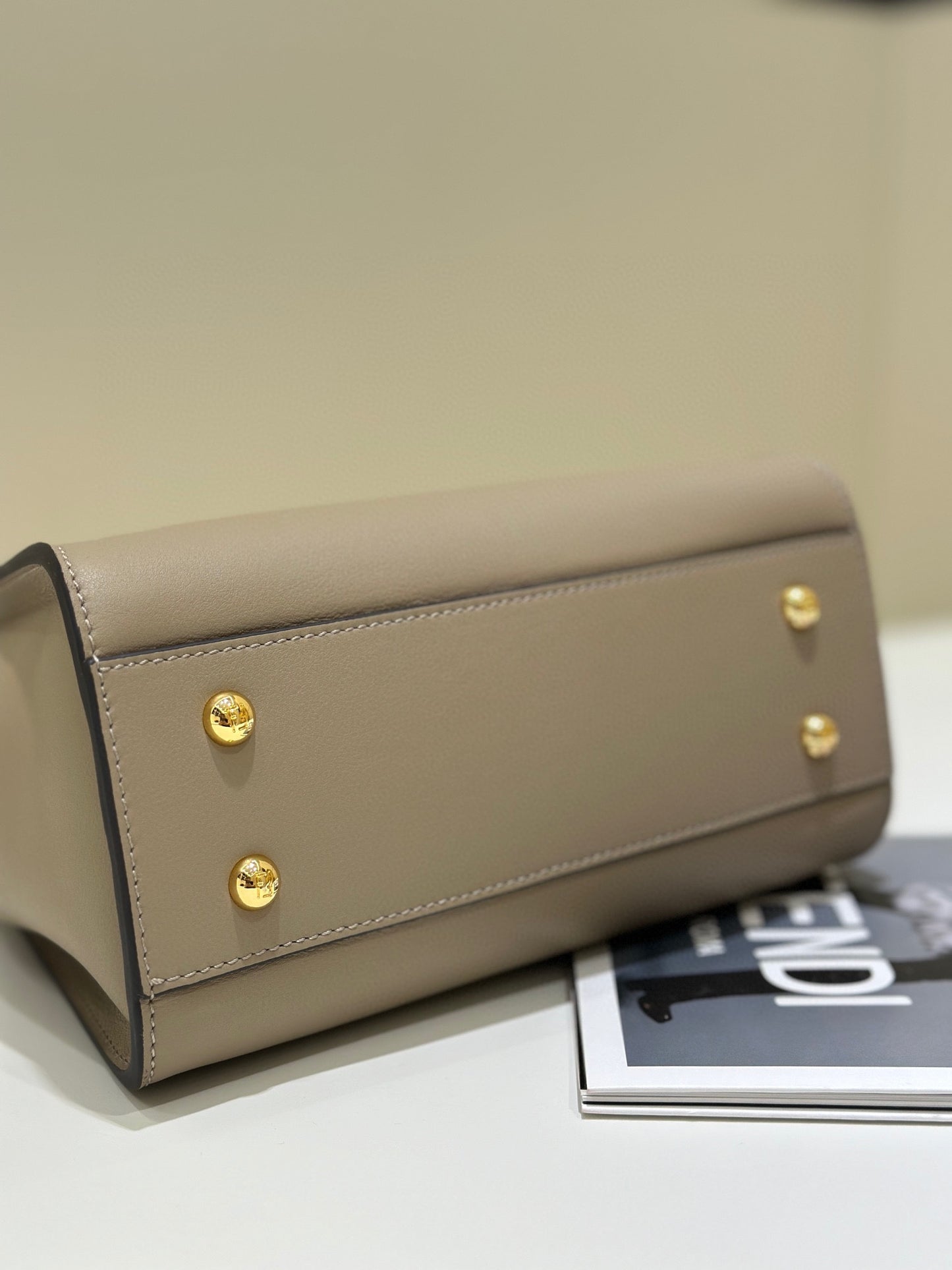 Fendi Peekaboo Classic Handbag – Dove Grey