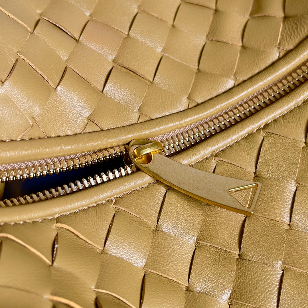 Bottega Veneta Medium Jodie Shoulder Bag