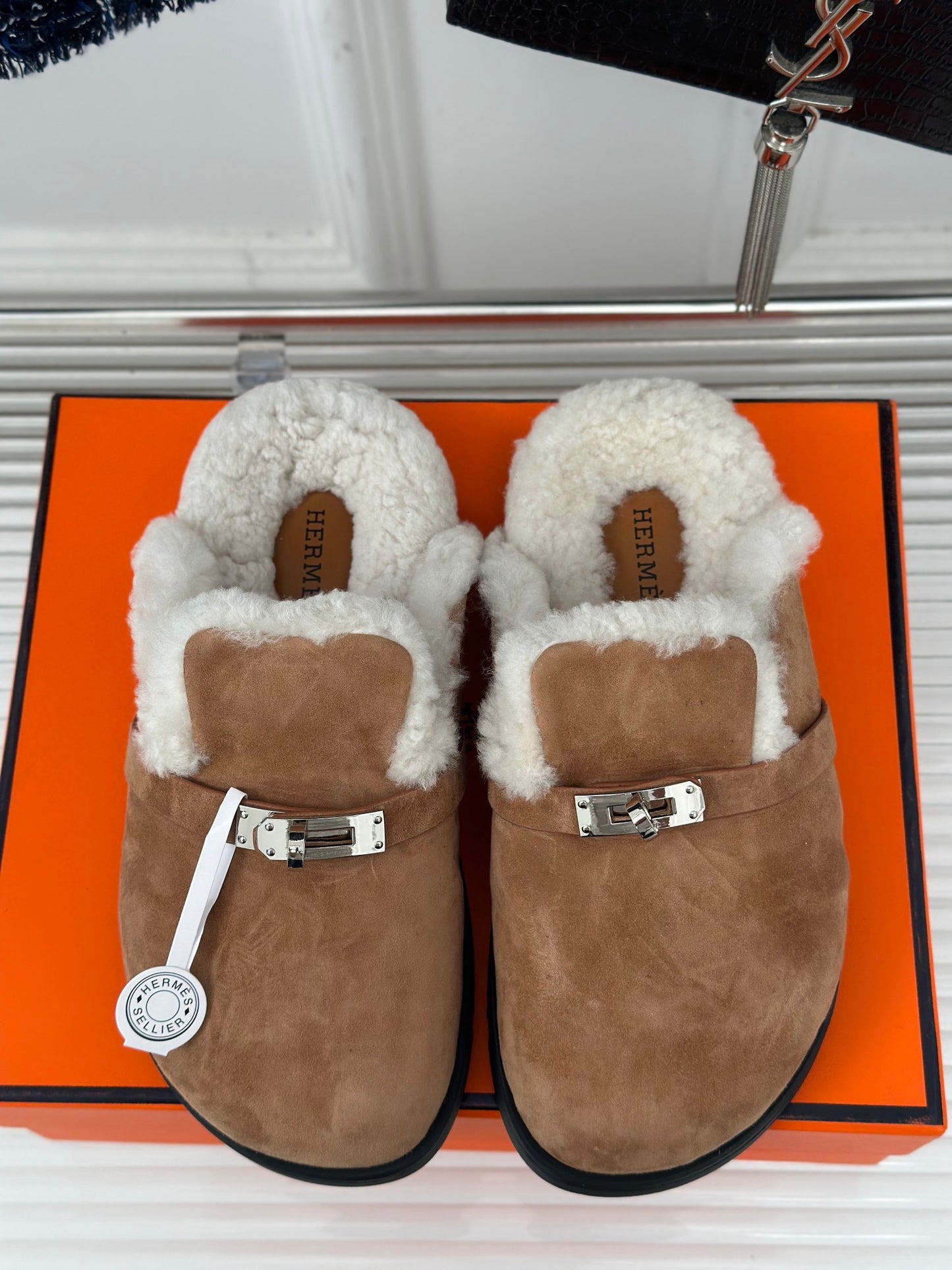 Hermès Kelly Buckle Furry Slippers – Autumn/Winter Collection