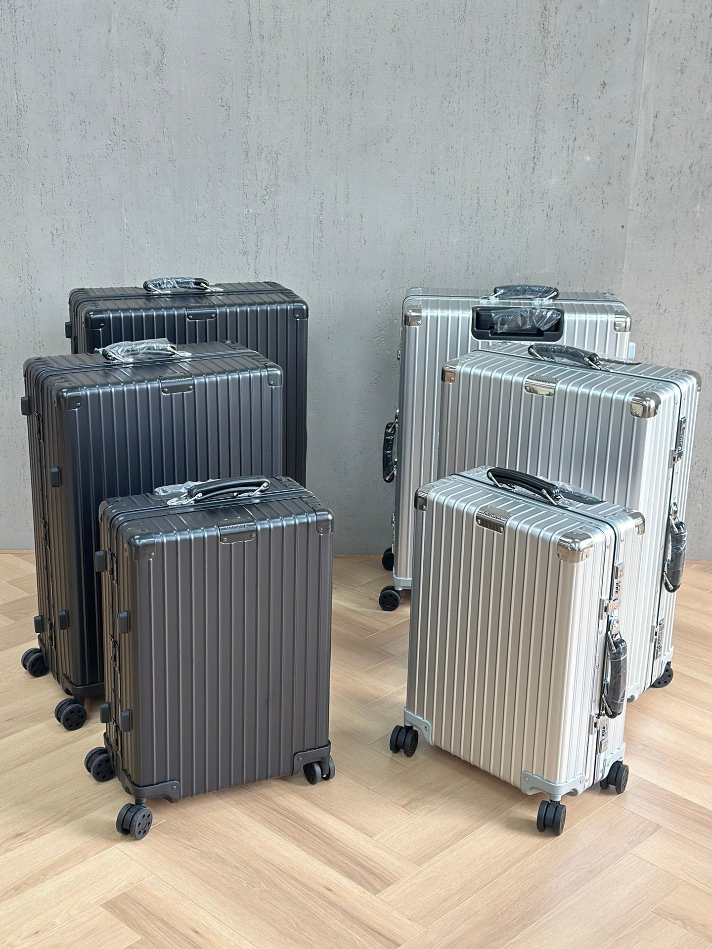 Rimowa 973 Vintage Aluminum-Magnesium Alloy Luggage