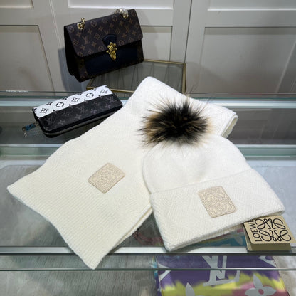 Loewe Classic Hat and Scarf Set