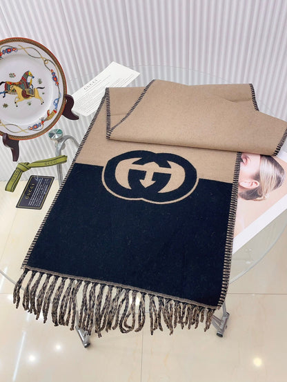 Gucci Jacquard Double-Sided Scarf – Autumn/Winter Collection