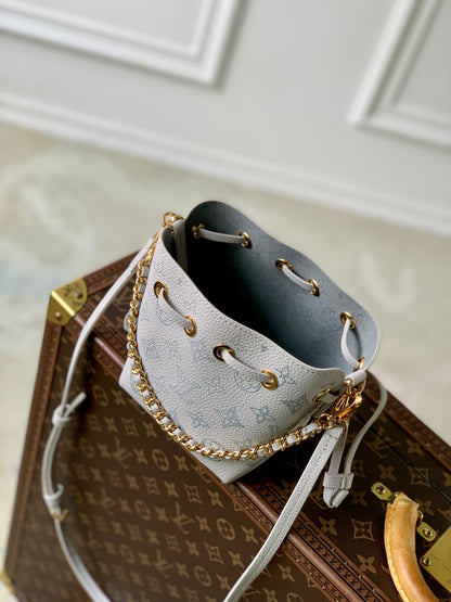 Louis Vuitton Pico Bella Monogram Handbag