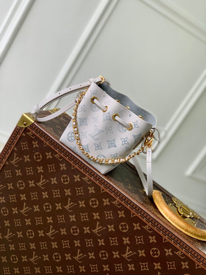 Louis Vuitton Pico Bella Monogram Handbag