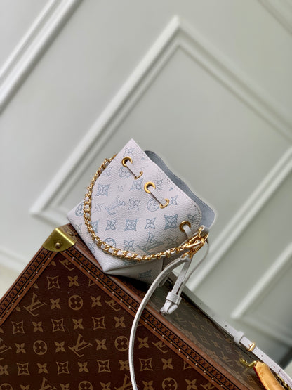 Louis Vuitton Pico Bella Monogram Handbag