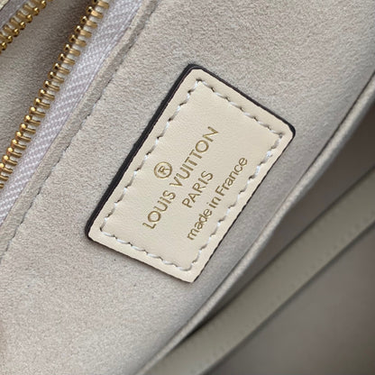 Louis Vuitton OnTheGo Medium Monogram Empreinte Tote