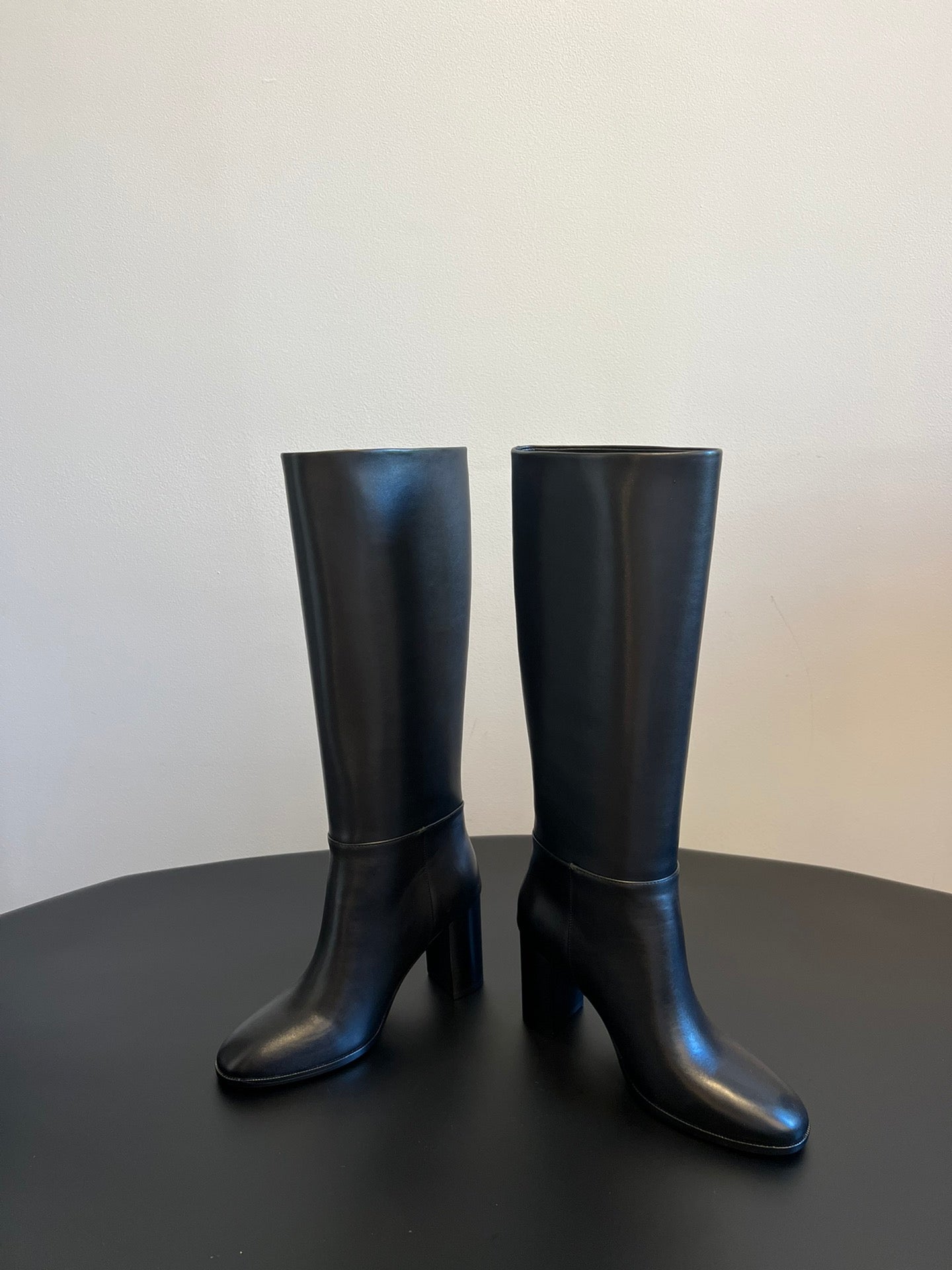 Dior Minimalist Chunky Heel Knee-High Boots – Autumn/Winter Collection