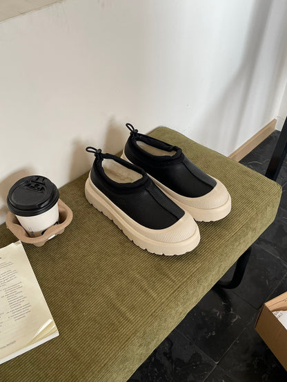 UGG Tasman Low-Top Leather Slippers