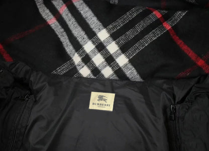Burberry Detachable Hood Puffer Jacket – SS23