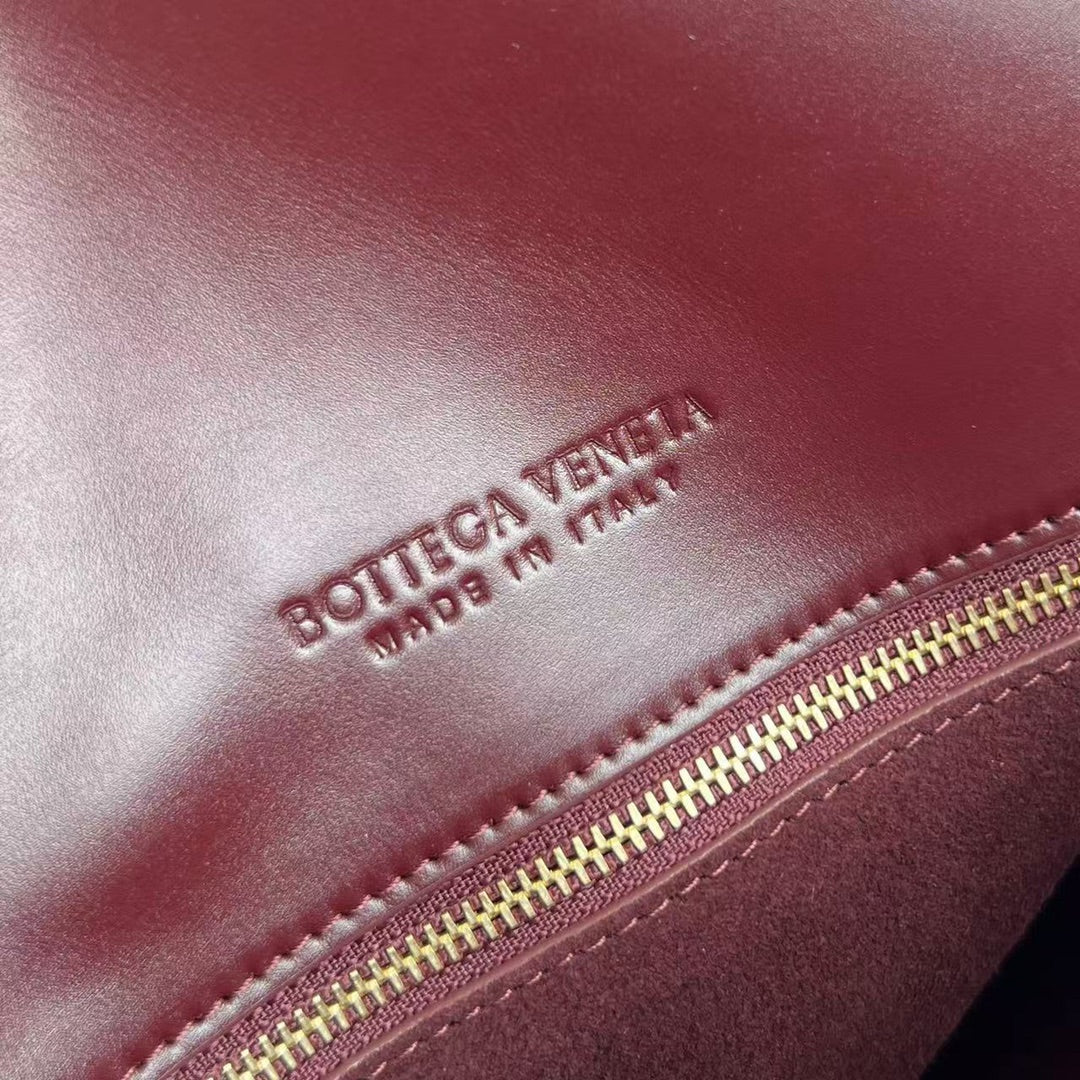 Bottega Veneta Medium Liberta Flap Crossbody Bag – Autumn/Winter Collection