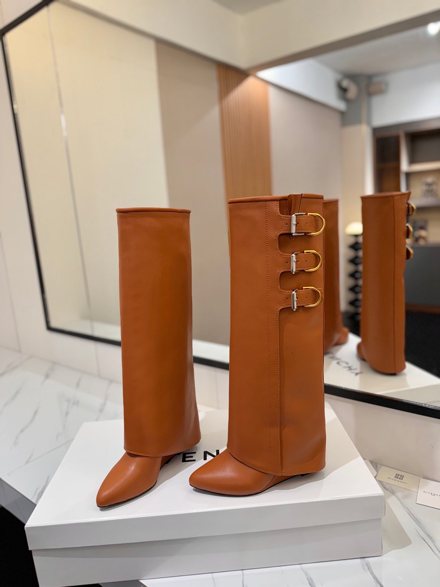 Givenchy Lock Detail Knee-High Boots – 2024 Spring/Summer Collection