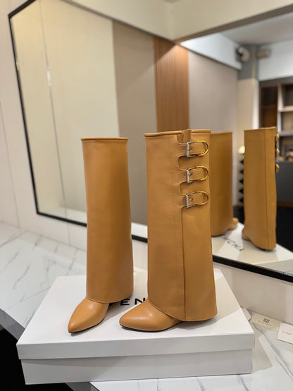 Givenchy Lock Detail Knee-High Boots – 2024 Spring/Summer Collection