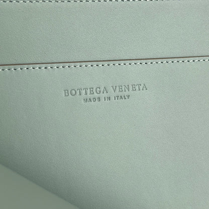 Bottega Veneta Intreccio Half-Zip Clutch Bag 607479