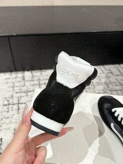 Loewe Flow Runner 2.0 Runway Sneakers – 25SS
