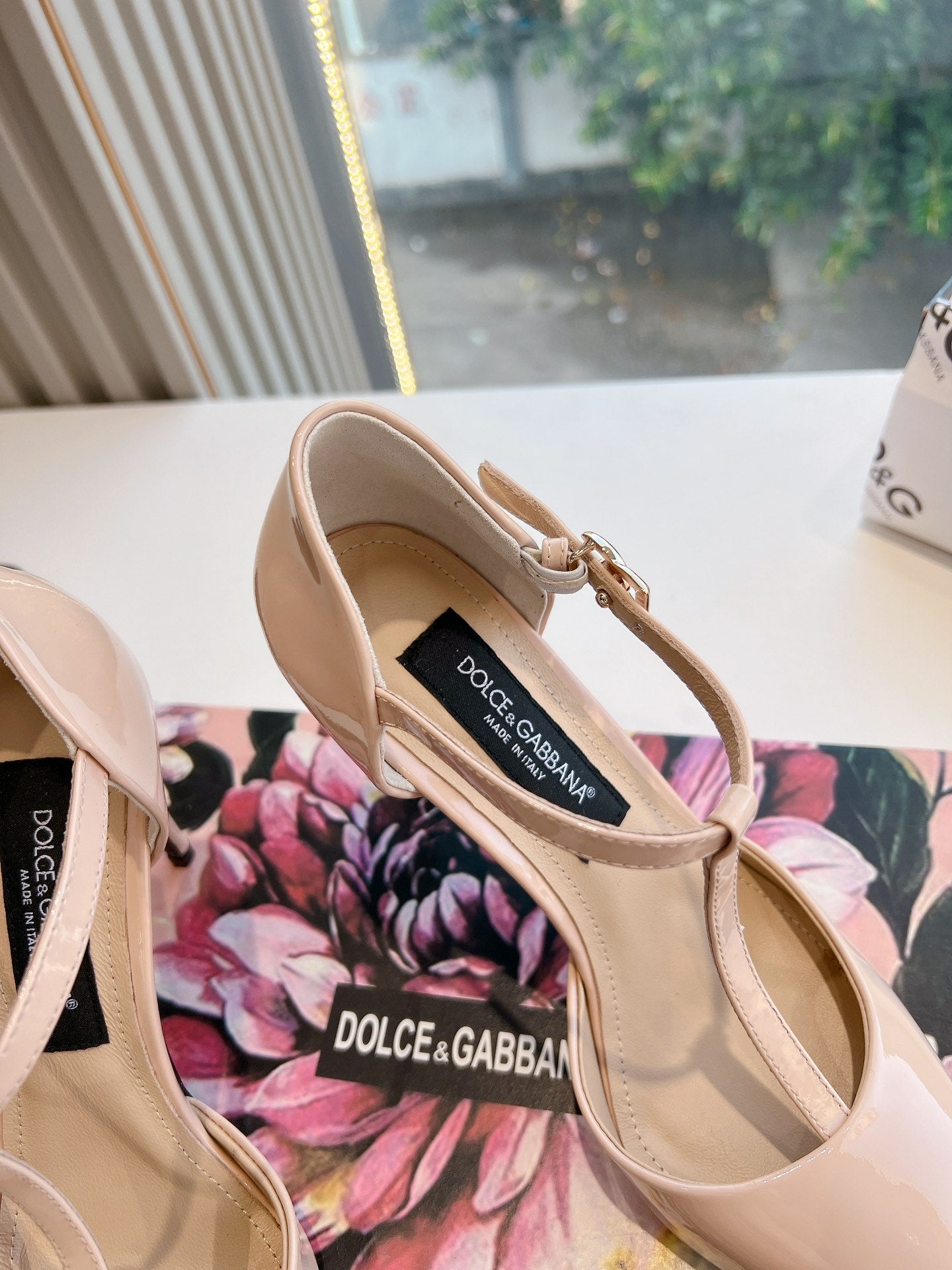 Dolce & Gabbana Patent Leather Heels – 2025 Collection