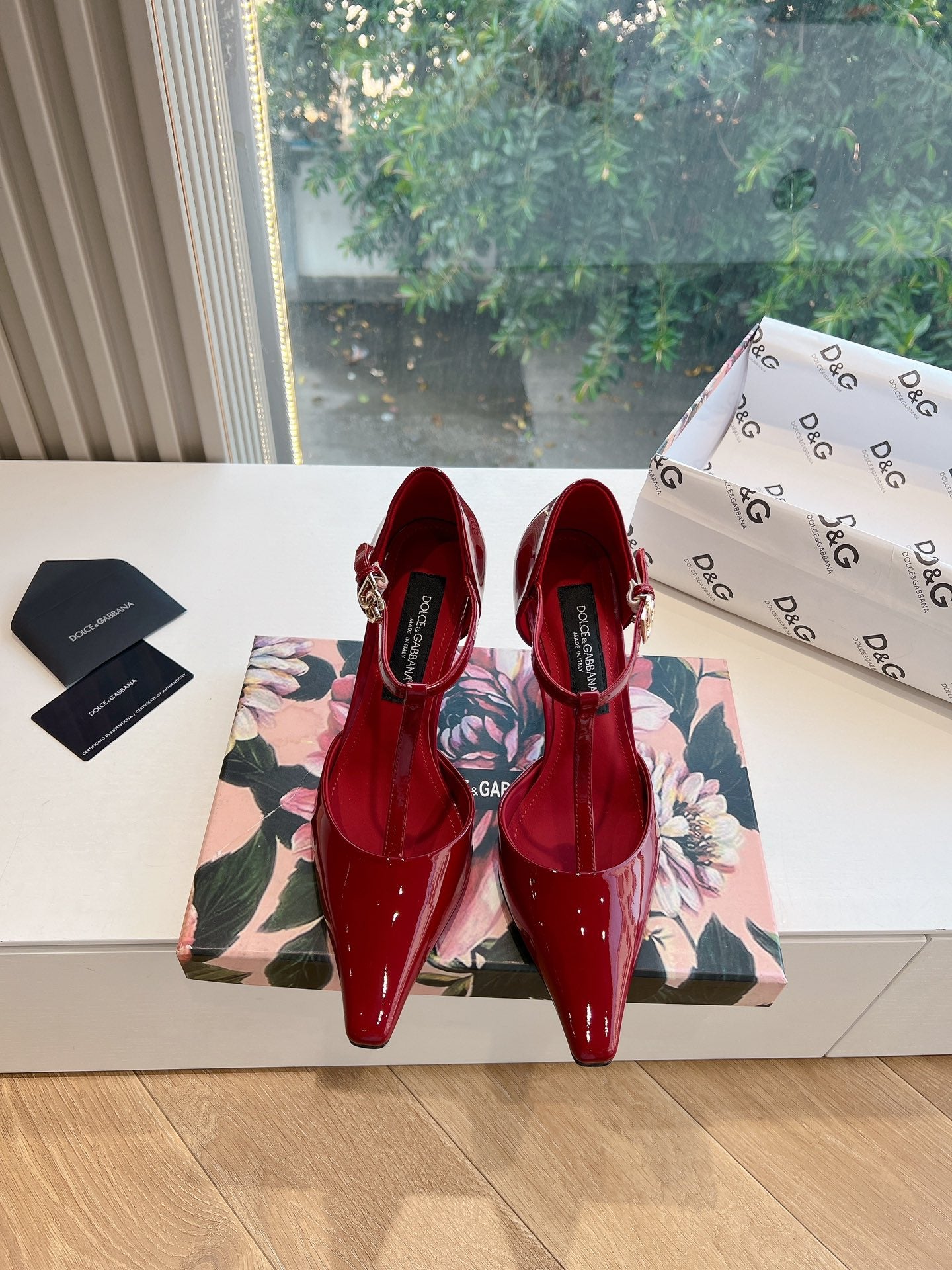 Dolce & Gabbana Patent Leather Heels – 2025 Collection
