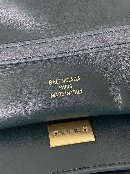 Balenciaga Rodeo Medium Shoulder Bag – 2024 Collection