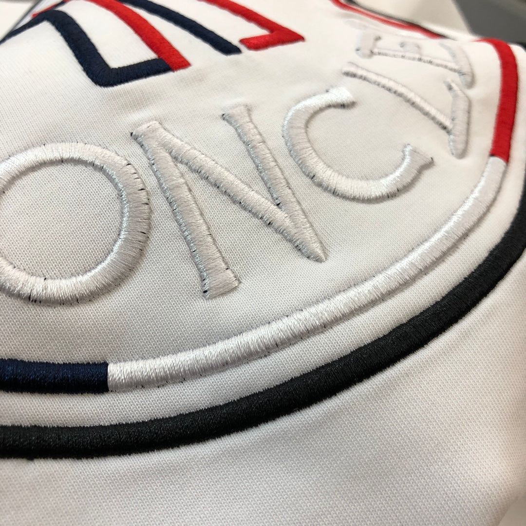 Moncler Embroidered Logo Crewneck T-Shirt – 2025 Spring/Summer Collection