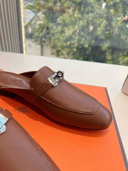 Hermès Calfskin Mules – 25SS/FW Collection